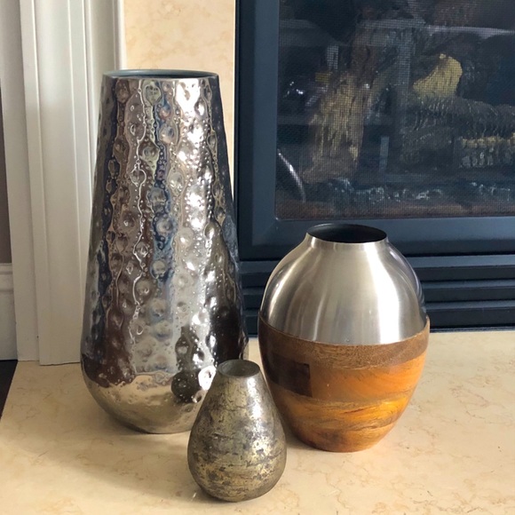 Vase Trio